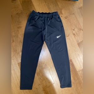 Nike dry, fit gray pants.